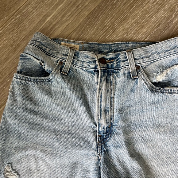 Custom Ripped Levi Denim Jeans - Picture 7 of 8